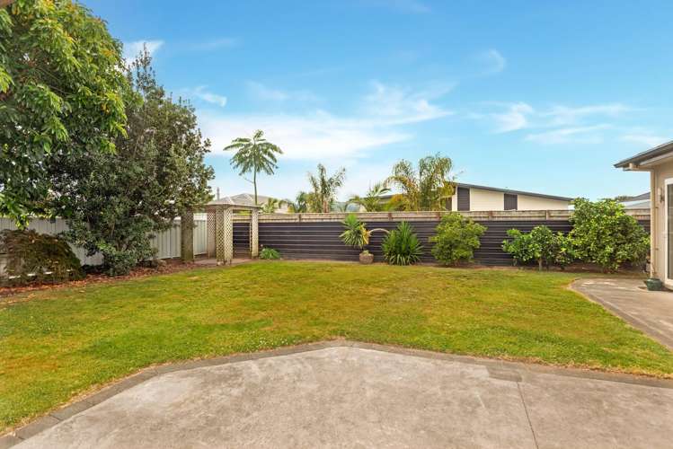 11 Charteris Rise Riverdale_23