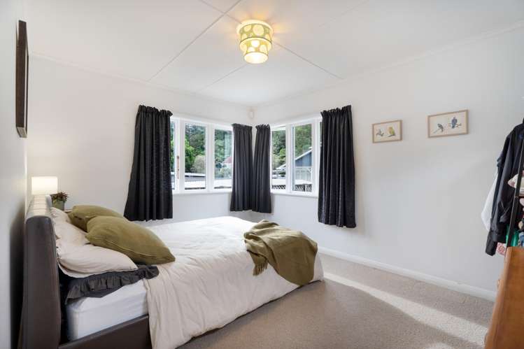 35 Elmslie Road Pinehaven_12
