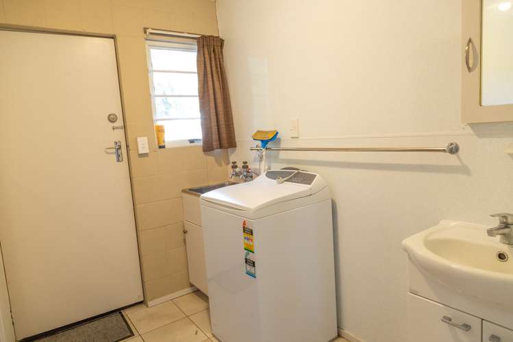 19 Te Herekiekie Street Turangi_8