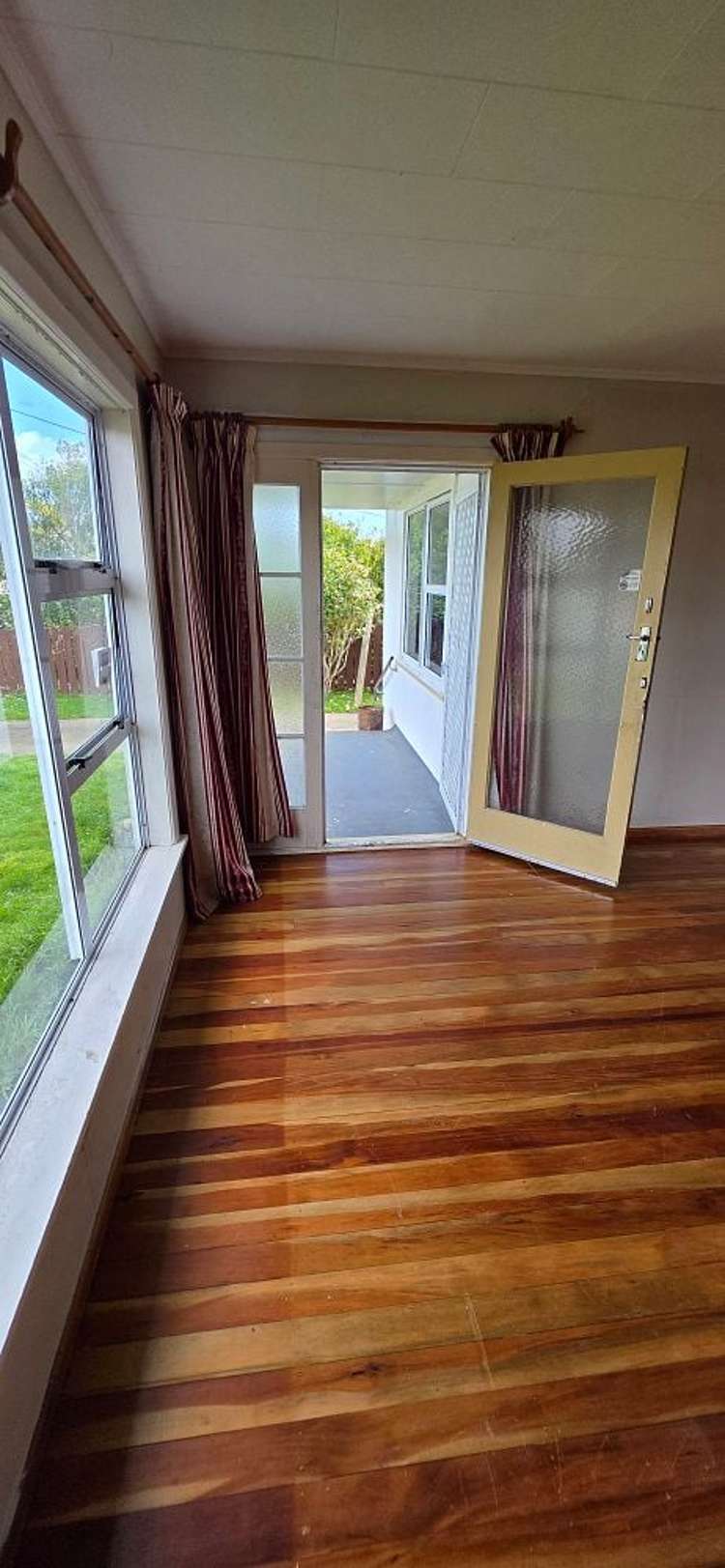 28 Elizabeth Street Levin_2
