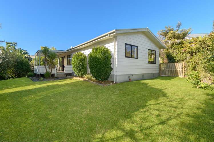 1 Lochinvar Place Hairini_1