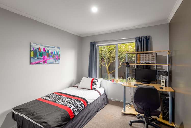 5a Voss Street Shirley_16