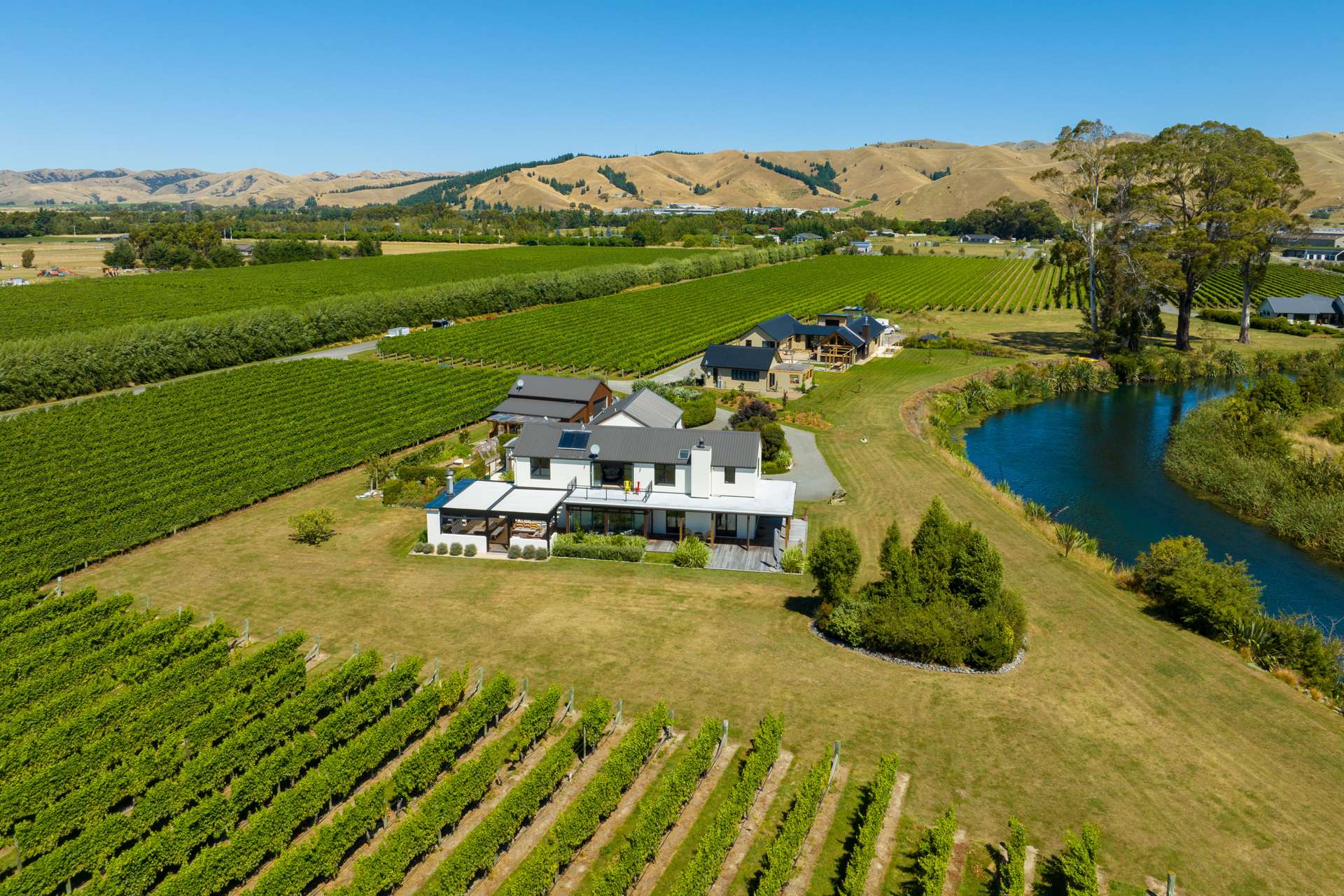 - Riverside Estate Riverlands_0