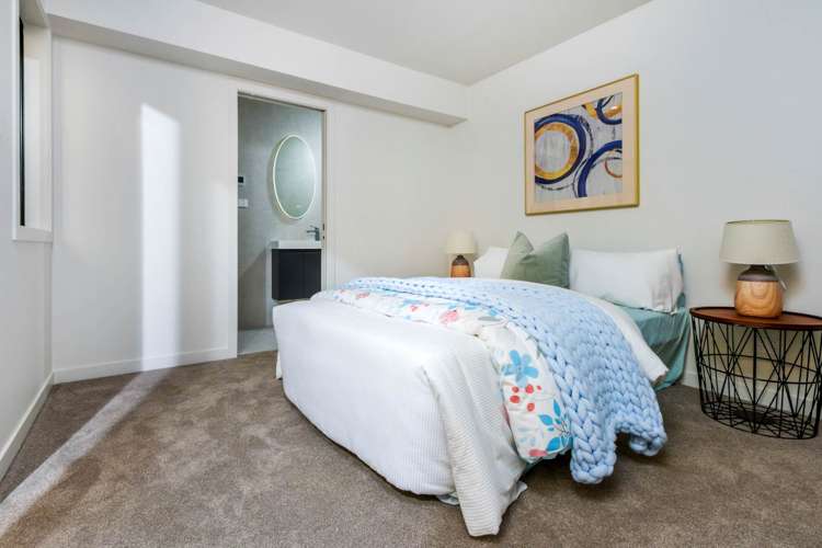 591b East Coast Road Browns Bay_22