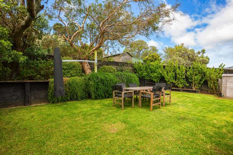 86 Northland Road Northland_23