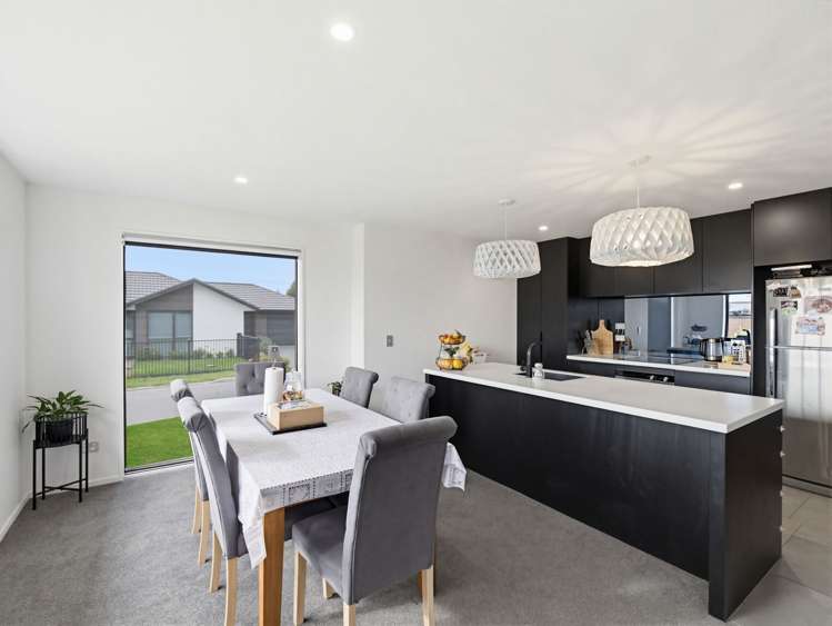 6 Arabella Crescent Yaldhurst_4