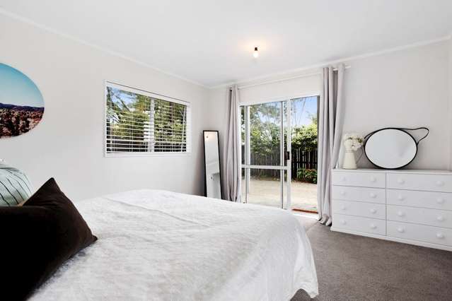 1/160 Onewa Road Northcote_1