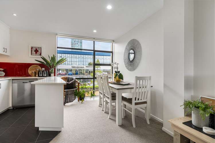 3/35 Northcroft Street Takapuna_9