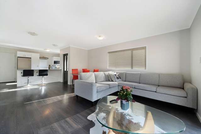 120/172 Mcleod Road Te Atatu South_2