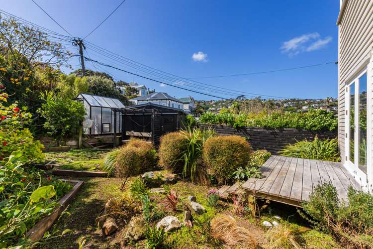 25 Medway Street Island Bay_23