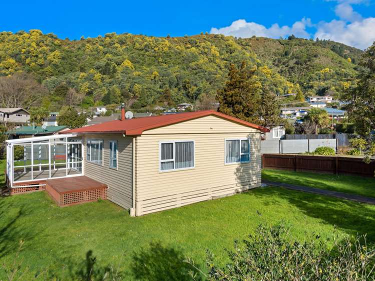 48 Wairau Road Picton_11