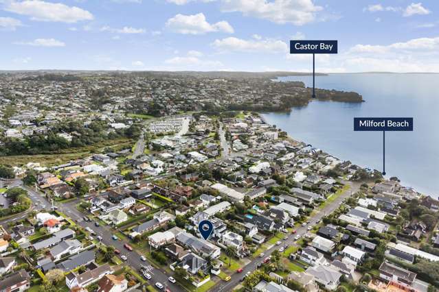 2/4 Cecil Road Milford_2