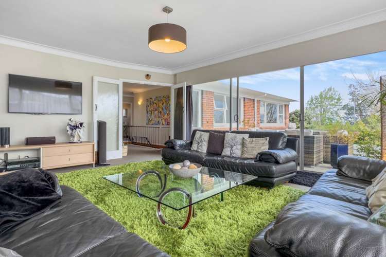 1 Finnerty Avenue Bucklands Beach_12