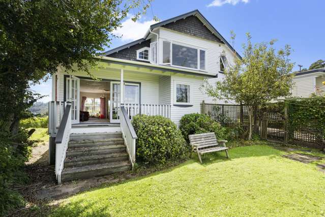 6 Grendon Road Titirangi_1