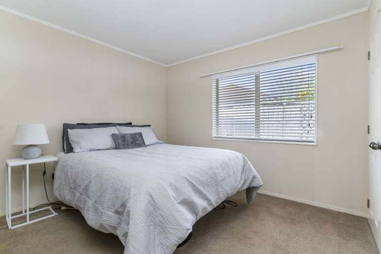 6 Lochend Place Highland Park_15