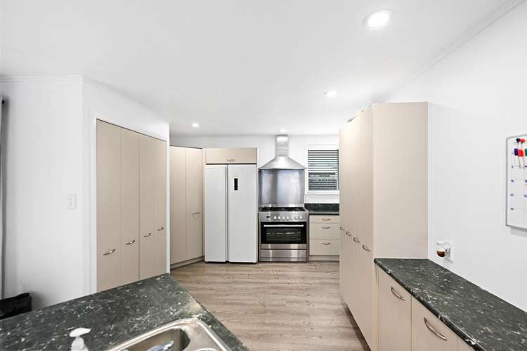 83 Bryant Road_5