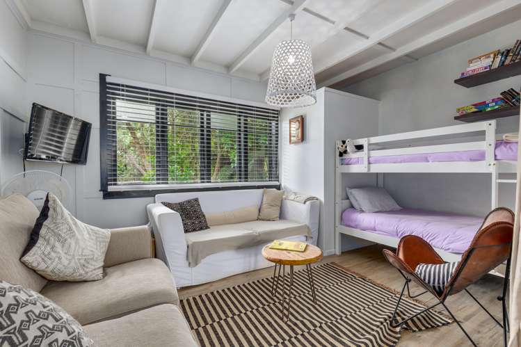 6 Karaka Road Oneroa_17