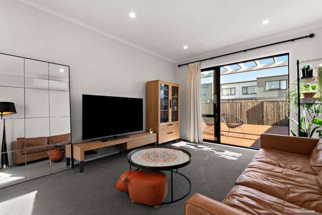 11 Ian Morrison Road Hobsonville_3