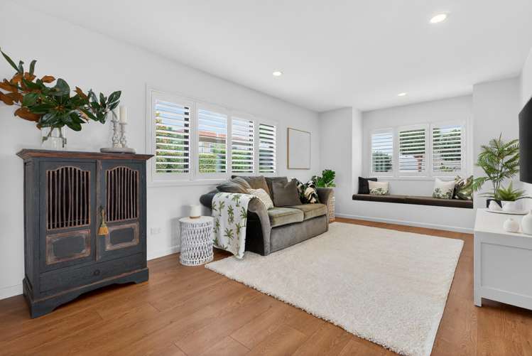 2/8 Calluna Crescent Totara Heights_6