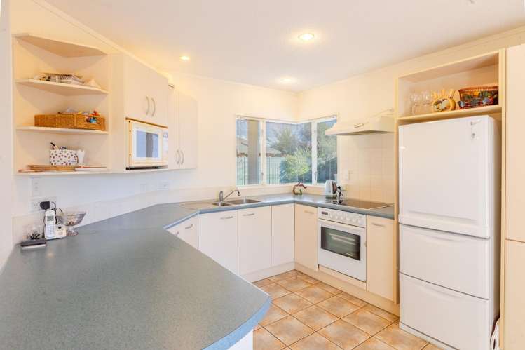 11a Cheval Place Taradale_6