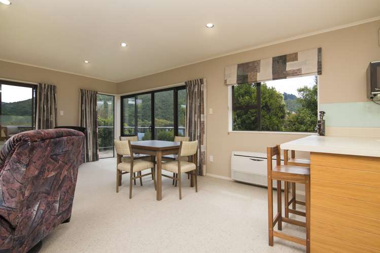 243a Waikawa Road Waikawa_3