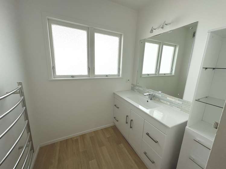 27 Greenhithe Road Greenhithe_16