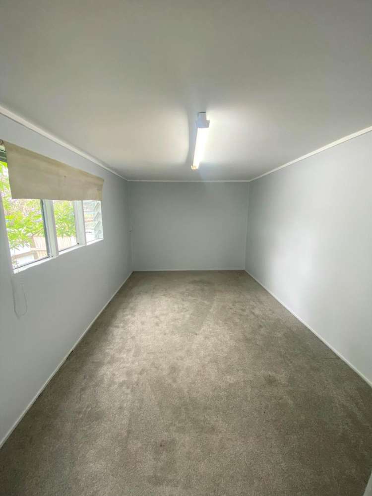 75A Rosier Road Glen Eden_12