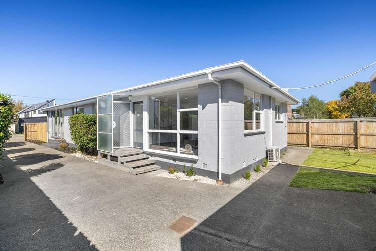2/145 Milton Street_0