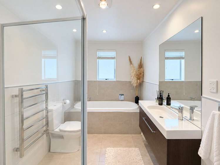 141 Barbarich Drive Stonefields_9