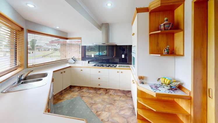 21 Jefferson Crescent 10929_7