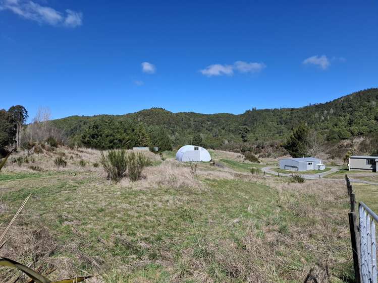 27 Otake Road Marotiri_20