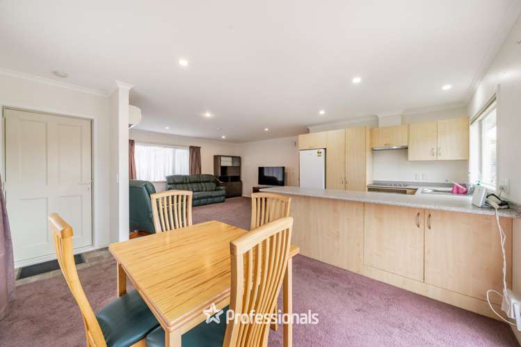 26 Woodland Mews Wainuiomata_4