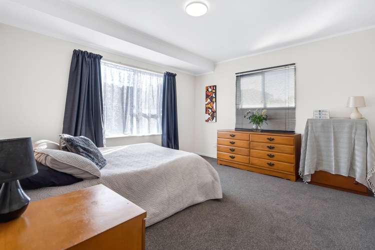 2/3 Dunstall Place Mangere Bridge_9