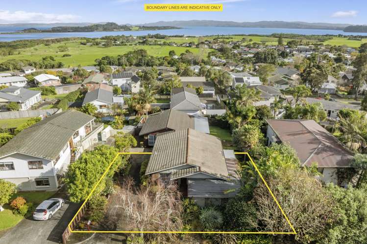 1/19 Kanohi Terrace Mangere Bridge_18