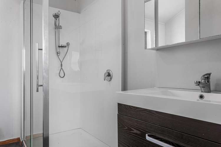 5 Beach Road Extension Tirohanga_13