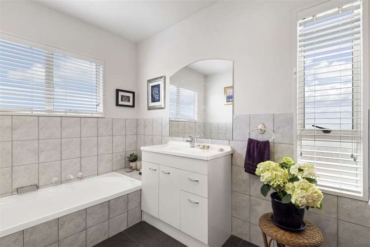 3a Sample Road Albany_21