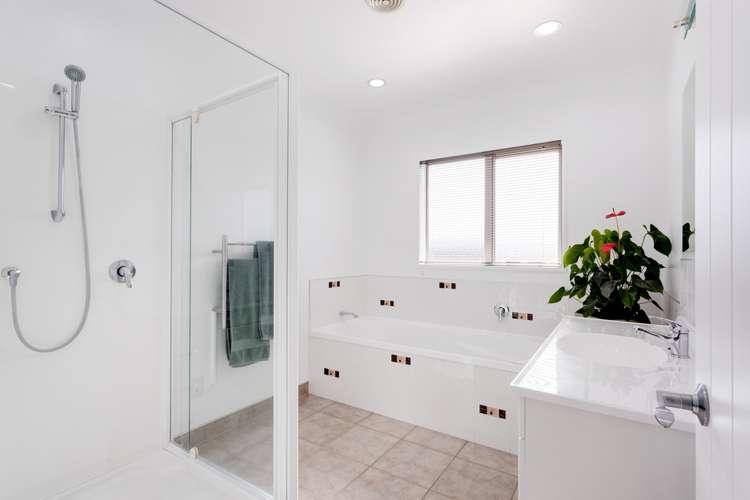 18 Mcewen Crescent Riverstone Terraces_8