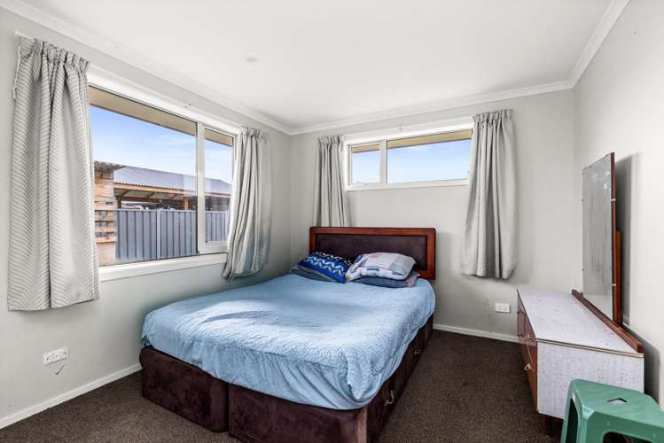 34 Kirkwood Road Flaxmere_11