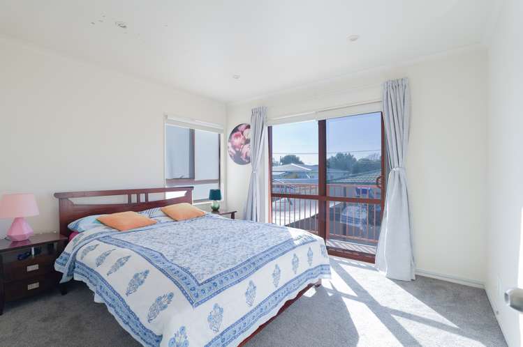 66d Waimumu Road Massey_7