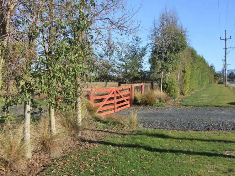 203 Tirohanga Road North Taieri_12