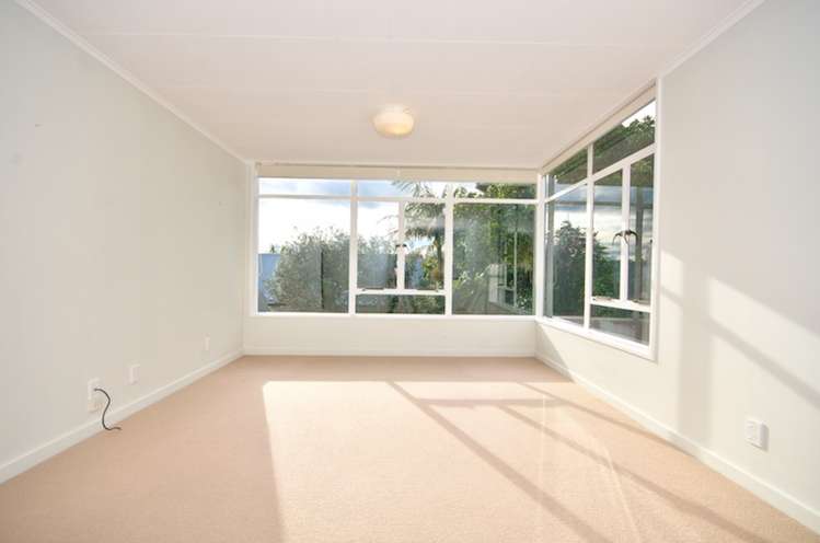 2/135 Jervois Road Herne Bay_1