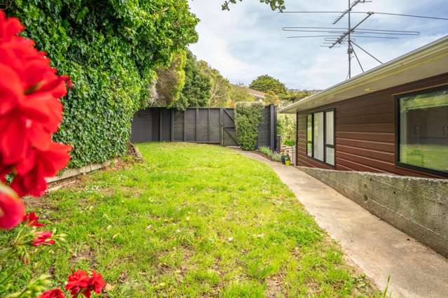 12A Makatote Grove Churton Park_2