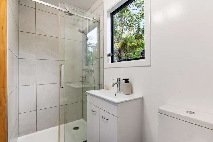 152 Caton Road Waitakere_20