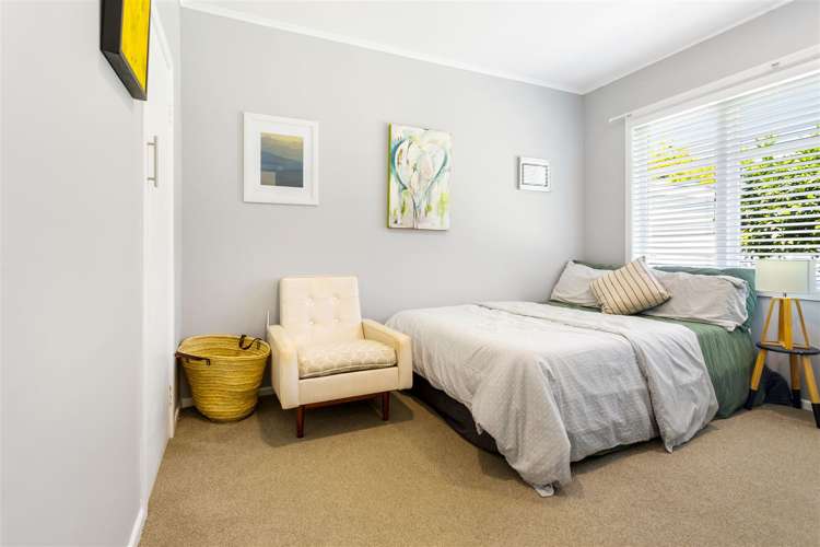 5 Kervil Avenue Te Atatu Peninsula_12