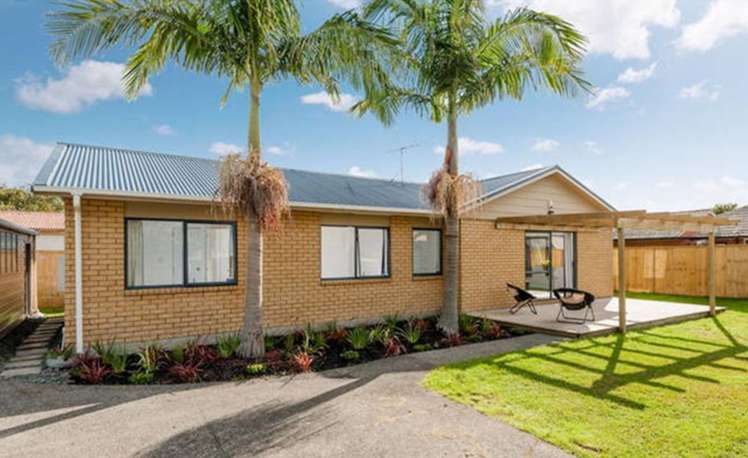 401a West Coast Road Glen Eden_11