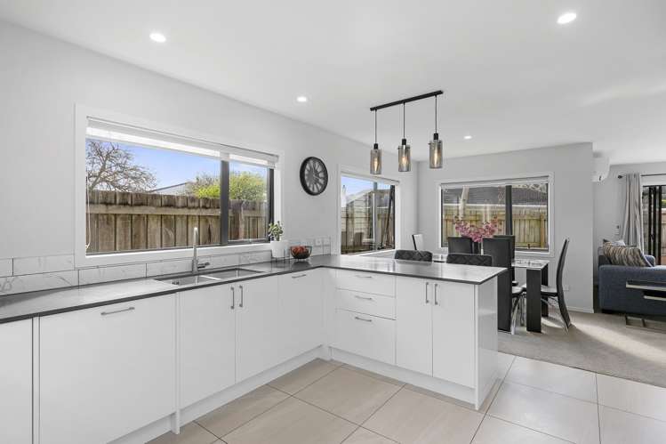 62A Hyde Street Wainuiomata_6