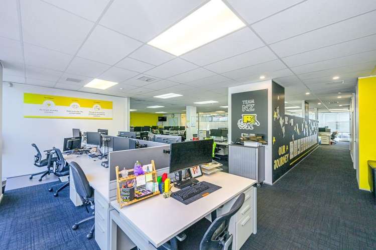 2/527B Rosebank Road Avondale_8