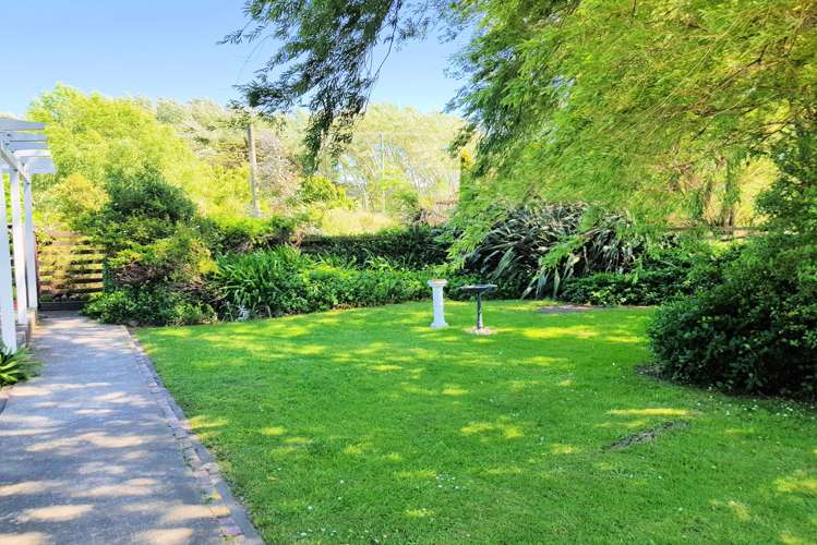 1685 Christchurch Akaroa Road Gebbies Valley_8