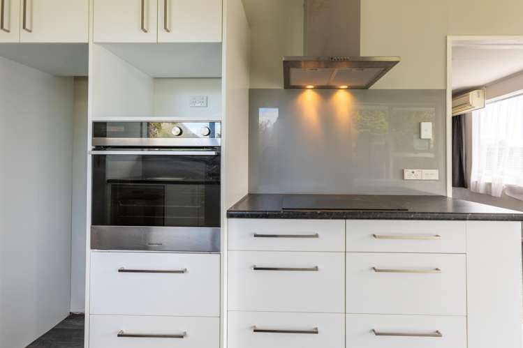7 Huxley Street_3