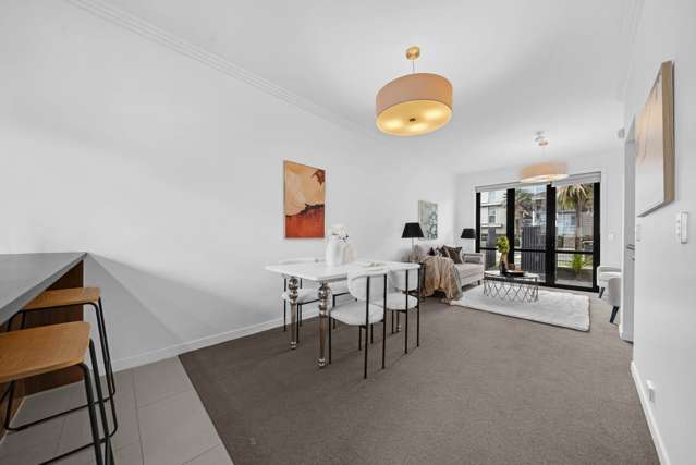 84 Norwood Drive Flat Bush_4